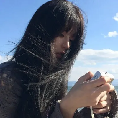 戛纳金棕榈大奖《小偷家族》高清在线：没有血缘的一家人，却有着最深的羁绊