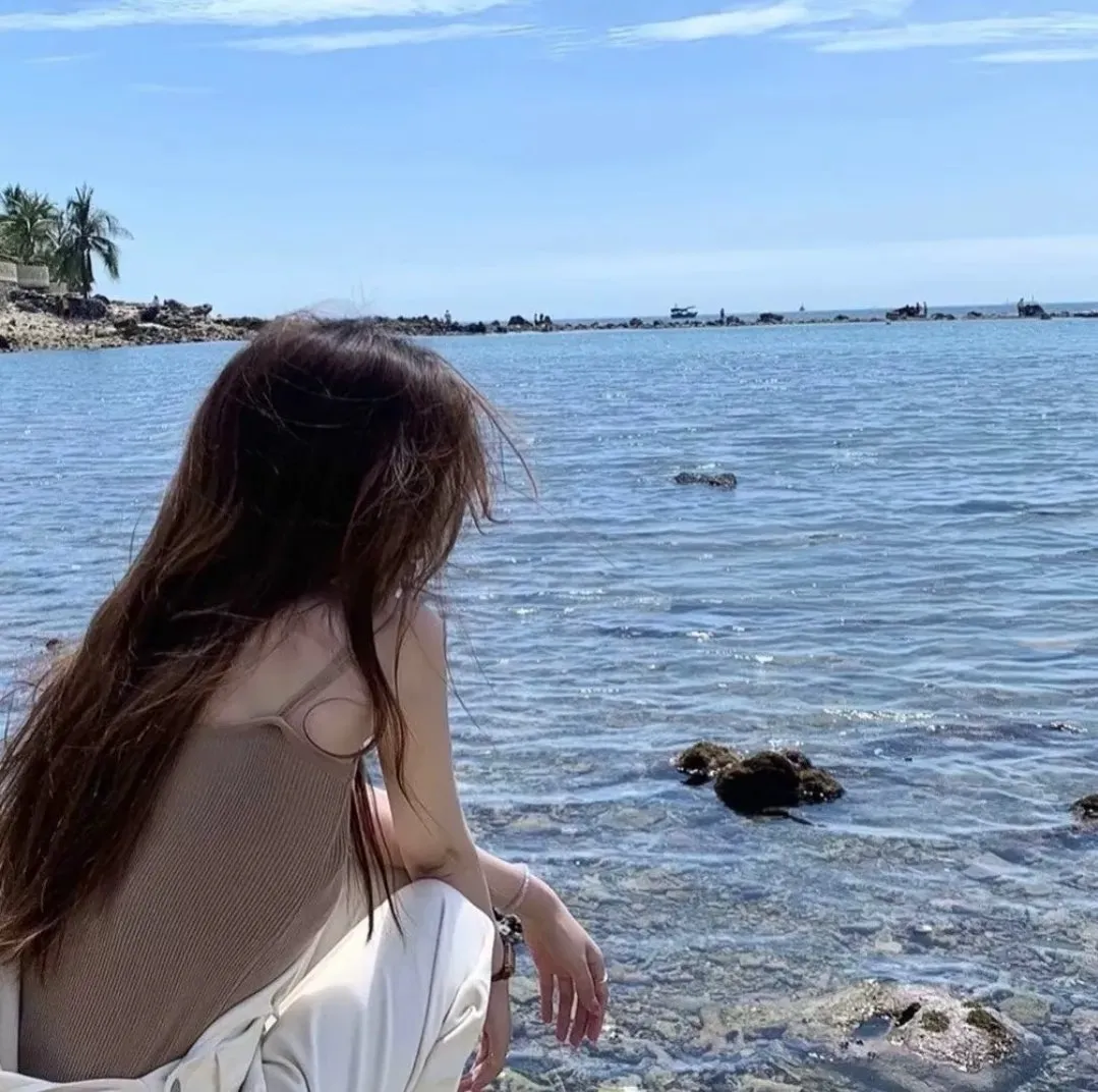 【荒岛求生】《金氏漂流记》郑在泳郑丽媛：跳江自杀失败漂流到汉江荒岛，竟开始了硬核的鲁滨逊生活
